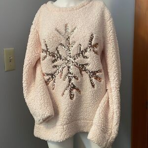Lg Sherpa Blush Pullover with Sequin Snowflake
